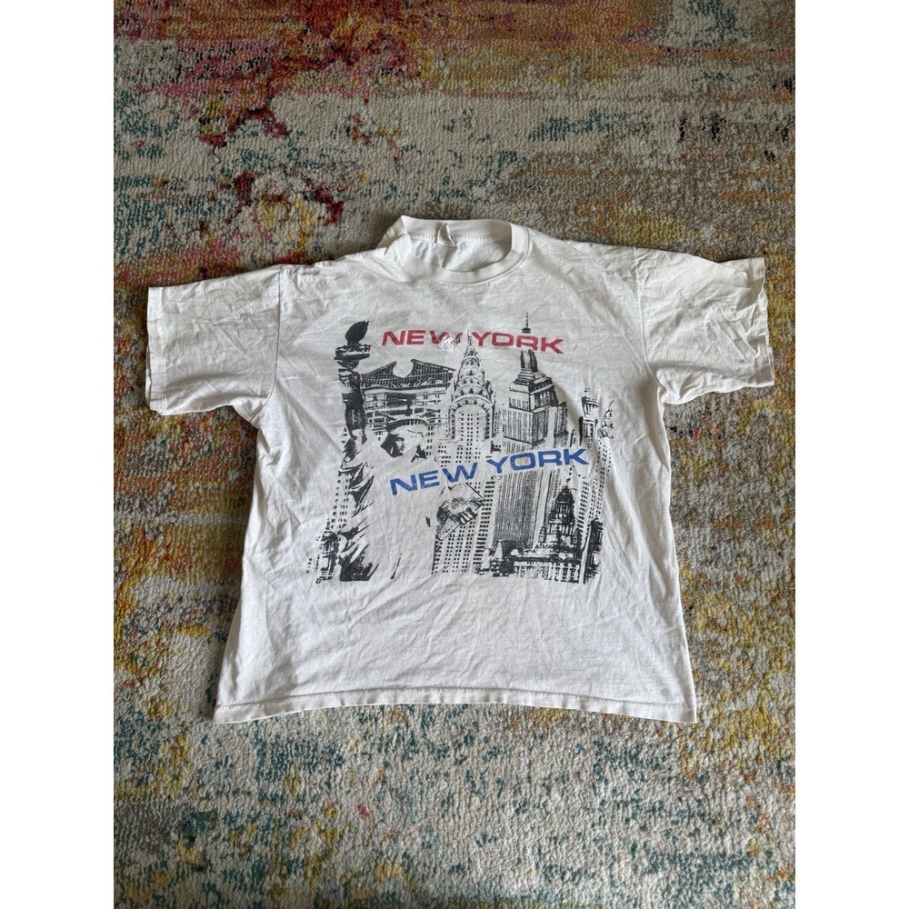 Vintage 80s/90s New York City Skyline Graphic T-Shirt
